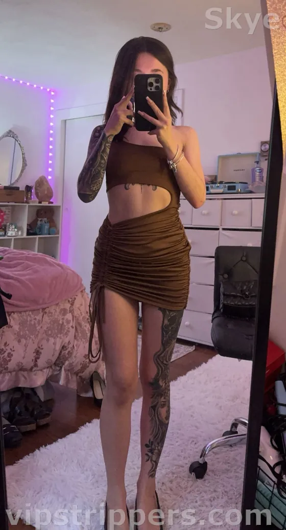Skyle, very fit Boston stripper